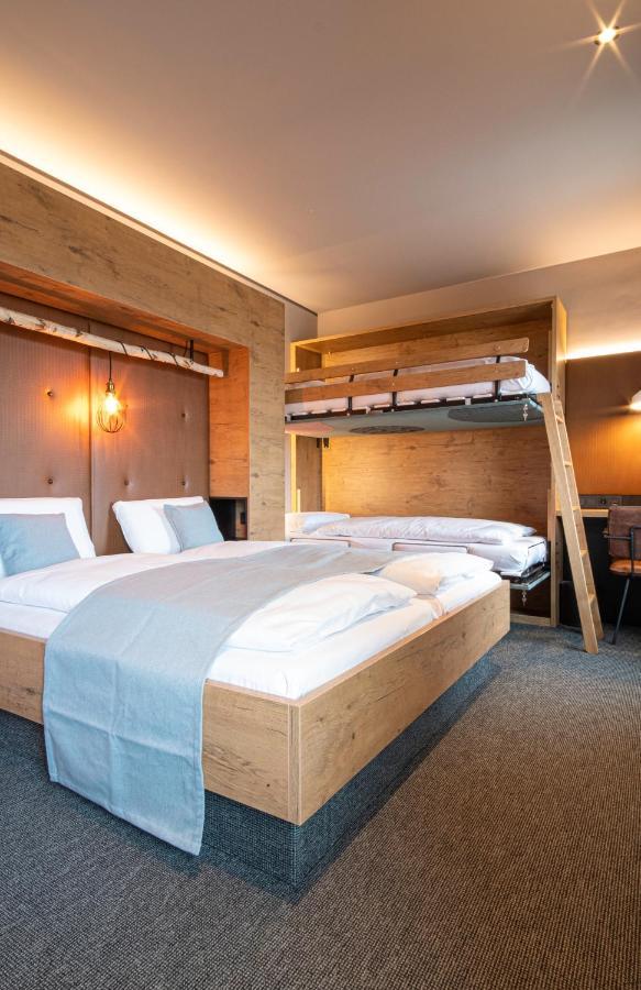 RiKu HOTEL Reutlingen Eksteriør billede